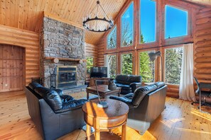 TV, fireplace - Fiddler Lake Resort - Rabbit 57 (Mille-Isles)