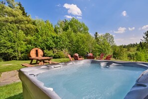 Outdoor dining - Fiddler Lake Resort - Deer 81 (Mille-Isles)