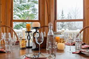 Dining - Fiddler Lake Resort - Deer 87 (Mille-Isles)