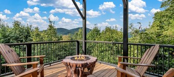 Wandering Bear - New Hot Tub and Incredible Views