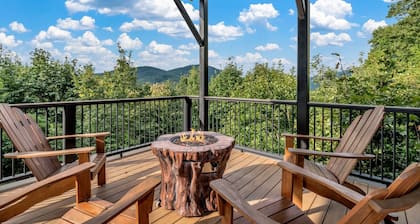Wandering Bear - New Hot Tub and Incredible Views