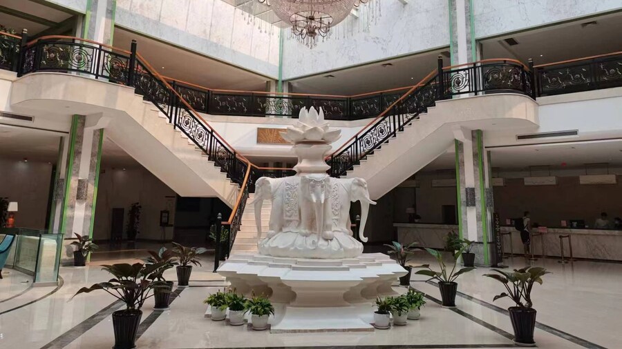 BODHI HOTEL