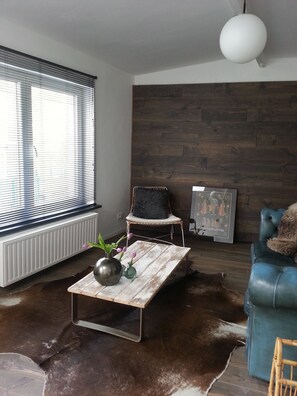 TV - Studio de Spa (Spa)