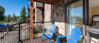 Versatile Rental - New Hot Tub, Fireplace, Multiple Balconies