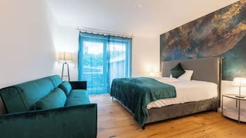 2 Schlafzimmer, Schreibtisch, Bügeleisen/Bügelbrett, WLAN