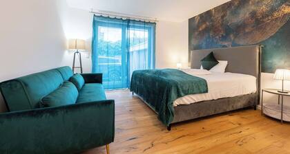 LiT LiVING: Luxury | Box SprIng | Parken | 2 BR |