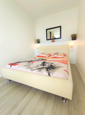 1 chambre, fer et planche à repasser, Wi-Fi gratuit, draps fournis