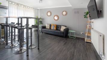 Ferienhaus, 2 Schlafzimmer, Terrasse | Wohnbereich