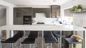 Ferienhaus, 2 Schlafzimmer, Terrasse | Eigene Küche