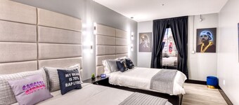 The Bella #101-Young Money Manor Suite