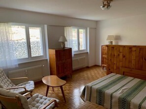 1 Schlafzimmer, WLAN, Bettwäsche