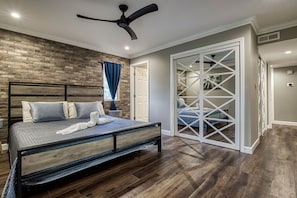 2 chambres, fer et planche Ă repasser, Wi-Fi gratuit, draps fournis