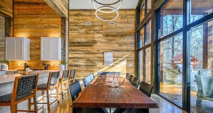Brand New! Single Story Creekside Cabin! 2 large game rooms. Tons of family fun!