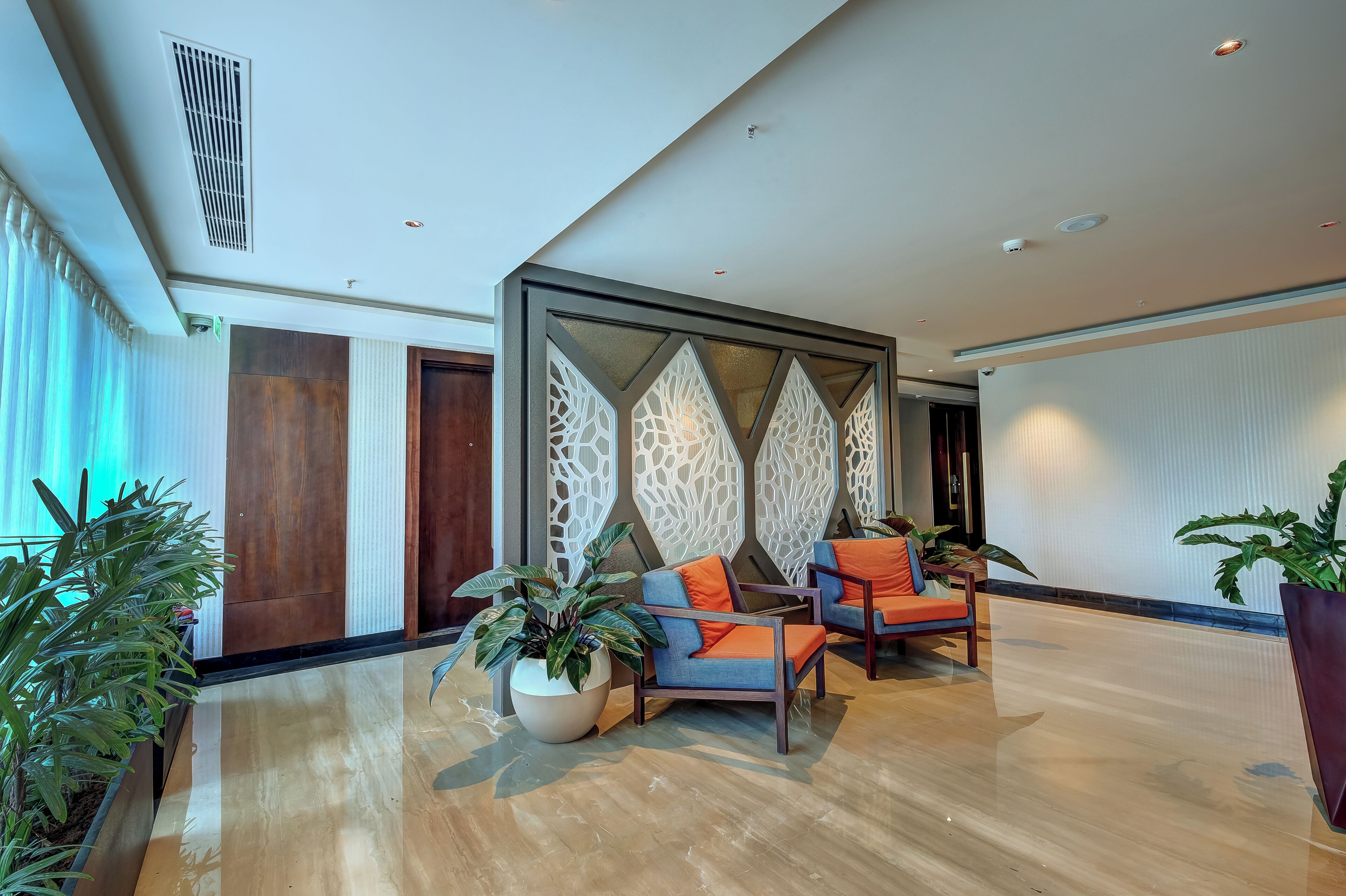 デラックス ダブルルーム | リビング エリア | 48 インチのLED テレビ (デジタル放送視聴可)