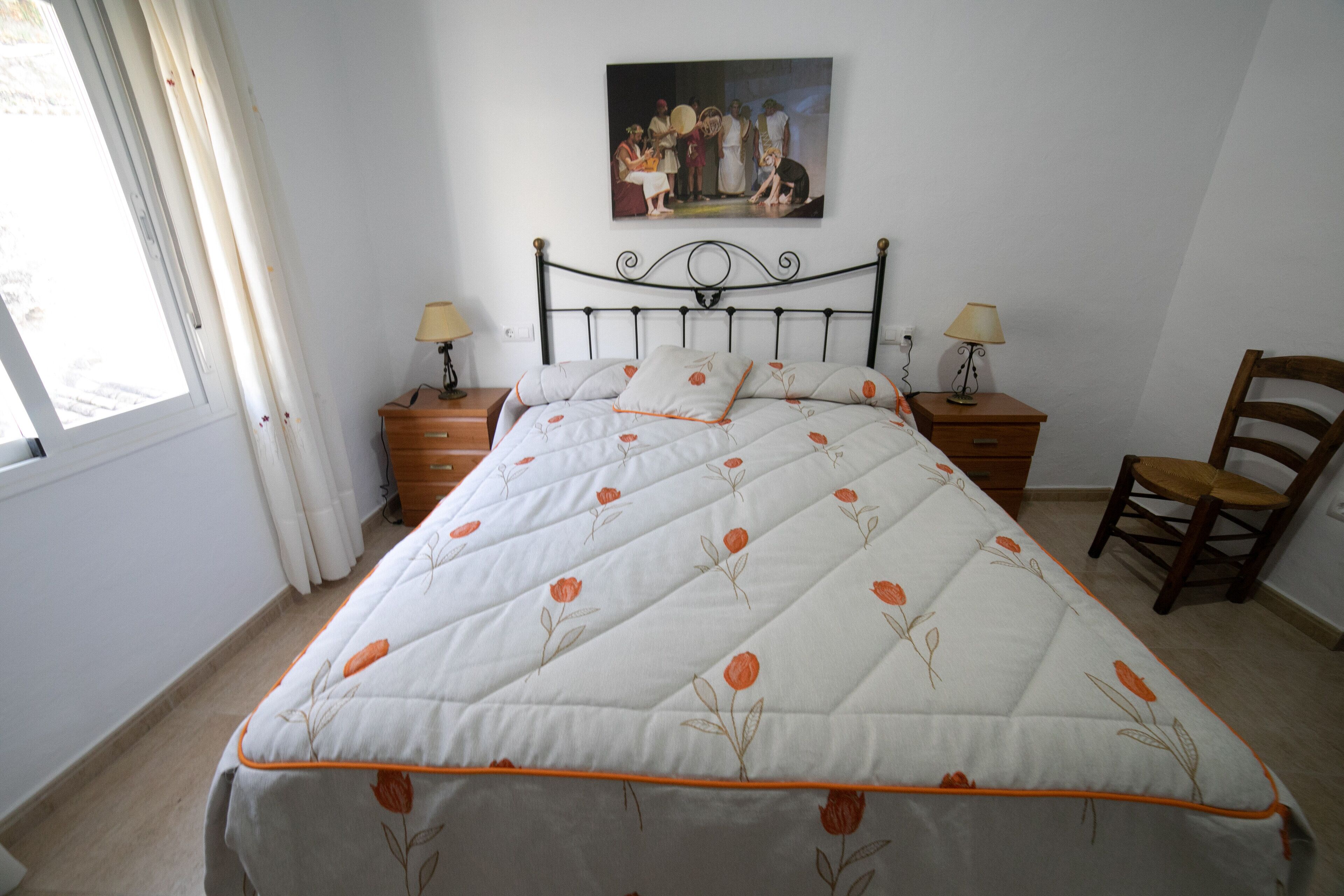 10 bedrooms, desk, iron/ironing board, WiFi