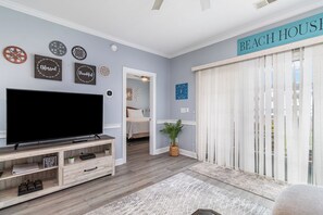 2 quartos, ferros/tábuas de passar roupa, Wi-Fi, roupa de cama