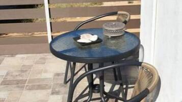 屋外ダイニングエリア