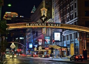 مكان جذب سياحي