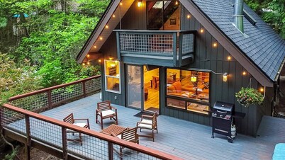 Bellingham A-Frame - Hot tub - Fireplace - Firepit