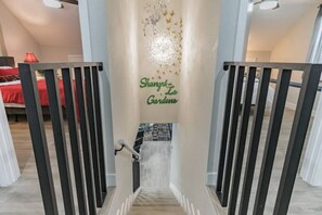 3 bedrooms, desk, iron/ironing board, travel cot
