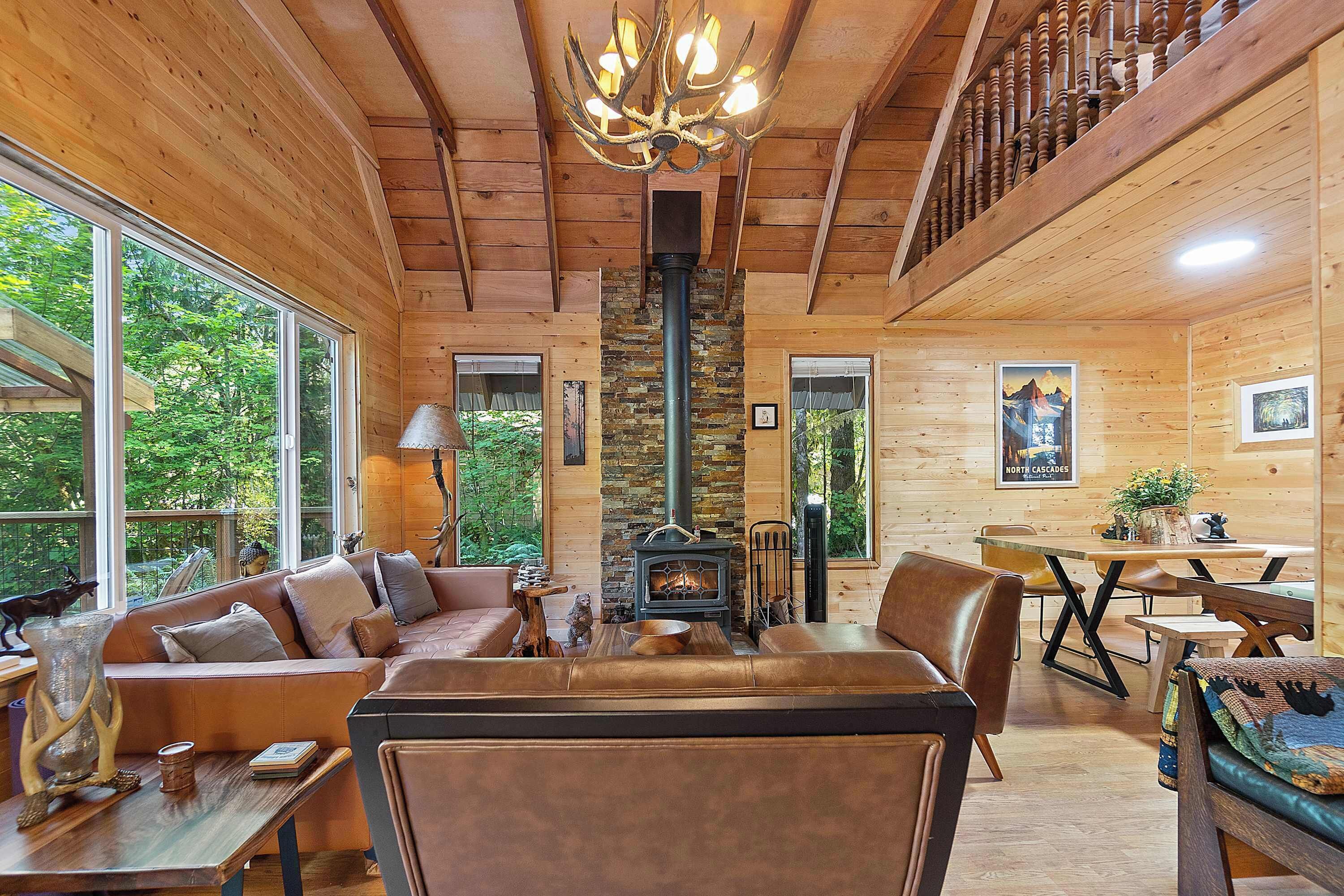 TV, fireplace, DVD player, offices