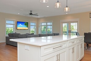 Interior - Beach View, Private Pool, in SJB ~ Desoto 1 (St. Joe Beach)