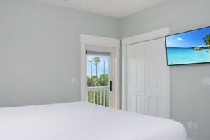 5 bedrooms, iron/ironing board, travel cot, free WiFi