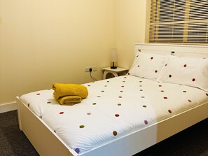 Hus | 5 soverom, strykejern/-brett, wi-fi (inkludert) og sengetøy