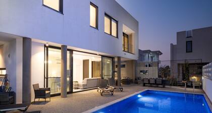 Protaras Almaria Villa #7 is a modern luxury villa with all the amenities