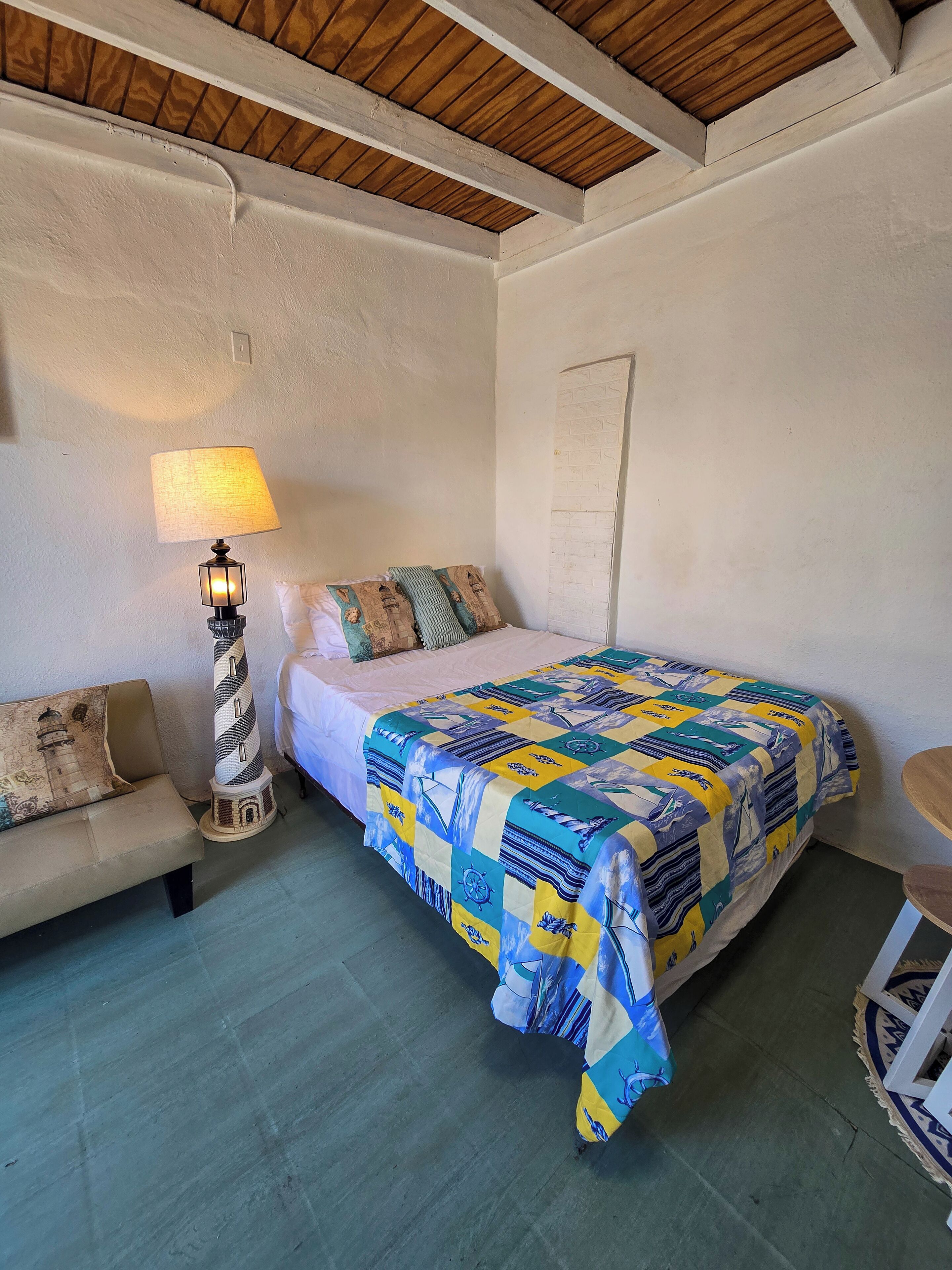 1 quarto, Wi-Fi de cortesia, roupa de cama