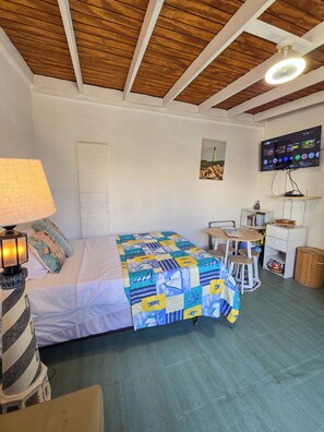 1 多间卧室、免费 WiFi、床单