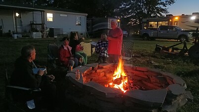 Cozy Camper in the Mountains