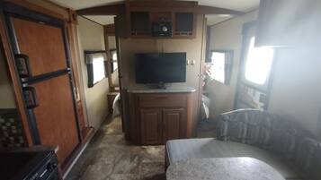 Smart-tv, dvd-afspiller