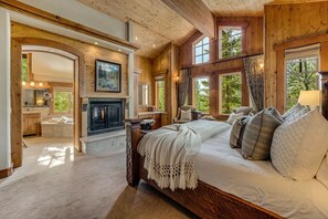 4 sovrum, skrivbord, strykjärn/strykbräda och gratis wi-fi