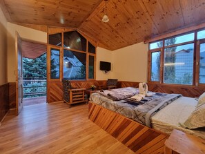 1 bedroom, travel cot, WiFi