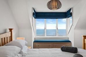 4 soverom, strykejern/-brett, reiseseng for barn og wi-fi (inkludert)