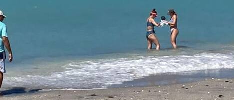 Beach nearby, sun loungers