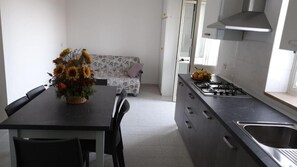 House, 2 Bedrooms, Balcony, Garden View | Interior - Residence Jolly Peschici (Peschici)