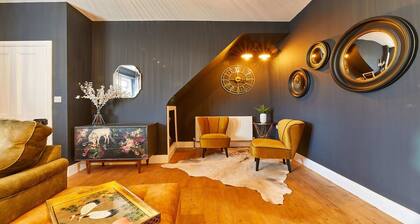 Host Stay Percy Cottage