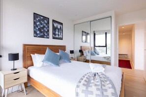 2 chambres, fer et planche à repasser, accès au Wi-Fi (inclus)