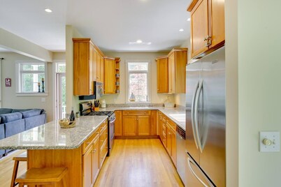 Beautiful Stay in Downtown Freeport, Beautiful Stay in Downtown Freeport