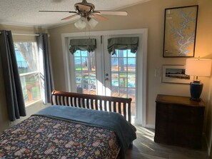 2 soverom, strykejern/-brett, wi-fi og sengetøy