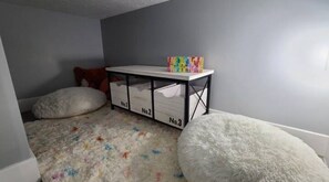2 bedrooms, desk, iron/ironing board, travel cot