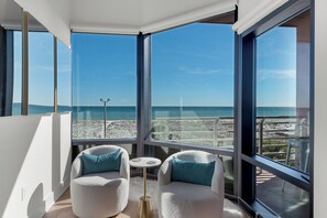 Living area - Stay @DEEbeach 🌴 Palm Beach Club #230 | Pool + Peloton + Walk to the Beach (Pensacola Beach)