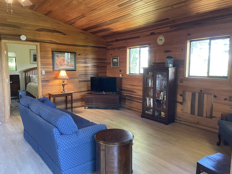 Cozy Cabin Overlooking Dillsboro And Miles Of Mountains - Sylva, NC
