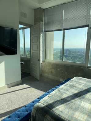 1 bedroom, iron/ironing board, WiFi, bed sheets - Downtown Atlanta City View ! (Atlanta)