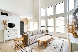 單棟房屋 (3 Bedrooms) | 內部