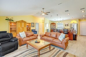 House (4 Bedrooms) | Interior - Waterfront Jacksonville Retreat w/ Boat Dock! (Jacksonville Beach)