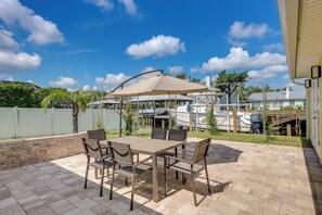 House (4 Bedrooms) | Interior - Waterfront Jacksonville Retreat w/ Boat Dock! (Jacksonville Beach)