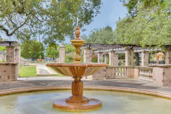 Interior - Refreshing Miami Apartment: 4 Mi to the Beach! (Miami)